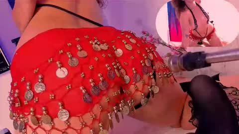 Snapshot of roberts_kloe chatting on September 23, 4:43 pm Roberts kloe online show from September 23, 4:43 pm