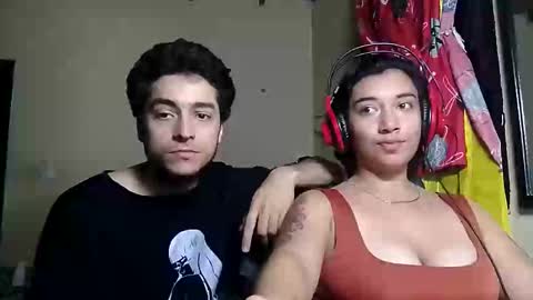 Snapshot of robin_h00t chatting on March 6, 2:19 am Ivanna and Robin online show from March 6, 2:19 am