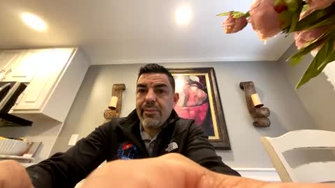 Snapshot of roblatino12 chatting on February 23, 1:10 pm roblatino12 online show from February 23, 1:10 pm