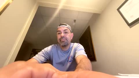 Snapshot of roblatino12 chatting on March 7, 8:55 pm roblatino12 online show from March 7, 8:55 pm