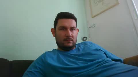 Robin online show from September 21, 8:38 am