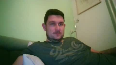 Robin online show from October 6, 9:01 pm