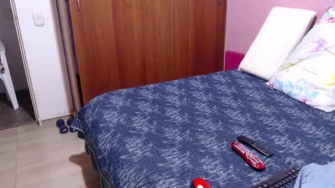 Rochelle online show from February 6, 10:53 pm