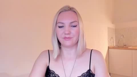 rock__baby online show from December 22, 6:37 pm