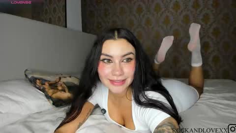 Samantha Estephania  online show from November 3, 2:57 am