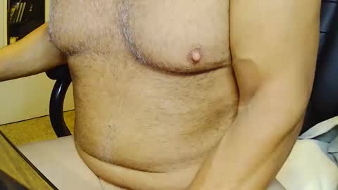 Snapshot of rockjohnny333017 chatting on October 24, 5:20 pm rockjohnny333017 online show from October 24, 5:20 pm