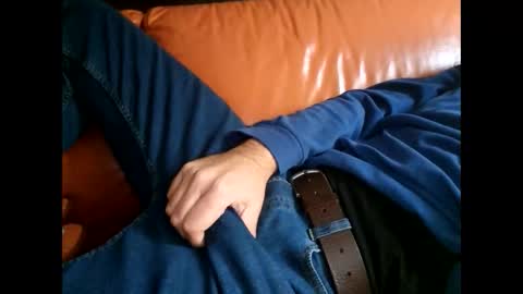 Snapshot of rollino83 chatting on October 16, 6:58 am rollino83 online show from October 16, 6:58 am