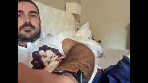 Snapshot of rollino83 chatting on November 2, 11:01 am rollino83 online show from November 2, 11:01 am