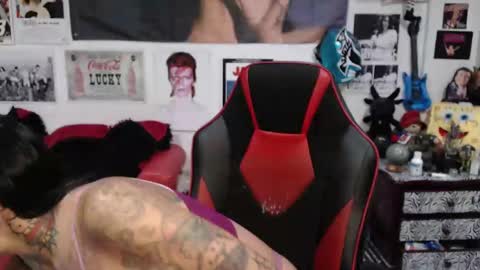 Rolly online show from March 6, 1:16 am