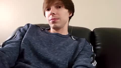 Snapshot of rolper27 chatting on February 20, 10:37 pm Rolper27 online show from February 20, 10:37 pm