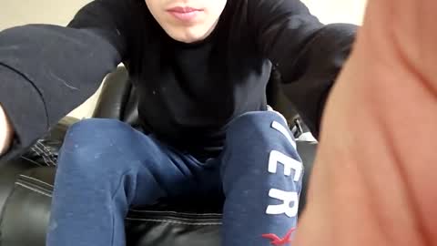 Snapshot of rolper27 chatting on March 4, 5:24 pm Rolper27 online show from March 4, 5:24 pm