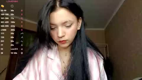 Snapshot of romeliahastert chatting on October 16, 10:16 am Anica online show from October 16, 10:16 am