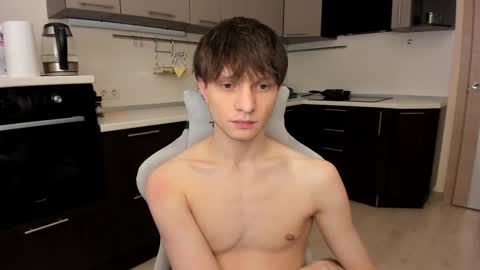 Snapshot of romeo_mercy chatting on November 22, 4:00 am Romeo online show from November 22, 4:00 am