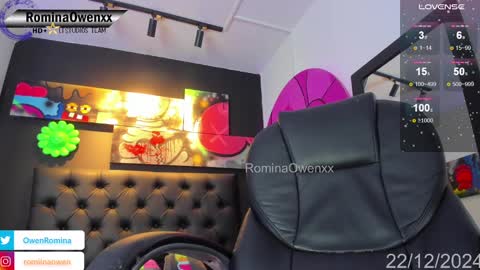 ROMINA OWEN online show from December 22, 12:05 pm