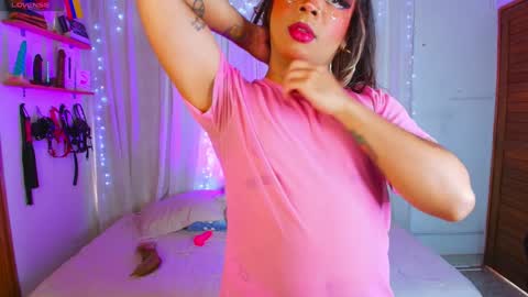 Romi Rouse online show from February 5, 6:37 pm