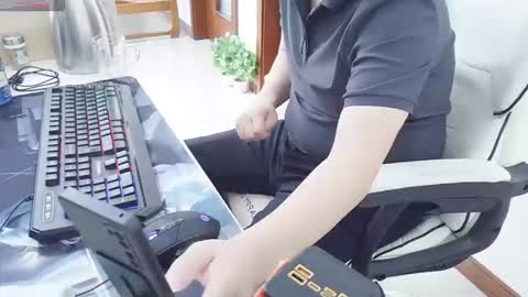 rongtian online show from December 1, 6:29 am