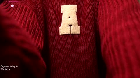 Snapshot of ronny_ponny chatting on December 11, 2:00 pm RonnyPonny online show from December 11, 2:00 pm