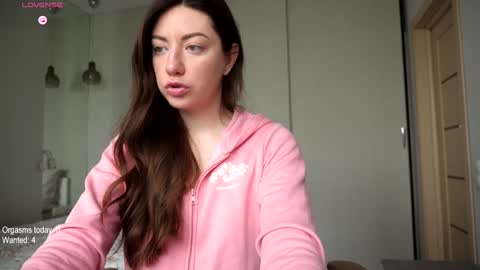 Snapshot of ronny_ponny chatting on February 8, 8:31 am RonnyPonny online show from February 8, 8:31 am