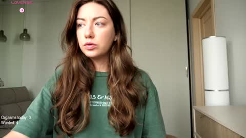 Snapshot of ronny_ponny chatting on September 24, 9:12 am RonnyPonny online show from September 24, 9:12 am