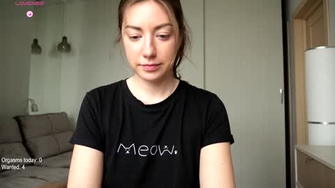 Snapshot of ronny_ponny chatting on November 8, 10:26 am RonnyPonny online show from November 8, 10:26 am