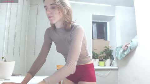 rosa843850 online show from December 2, 2:09 am