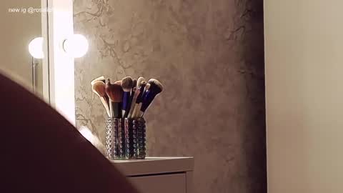 Snapshot of rosaliefetish chatting on February 11, 3:51 pm Rosalie online show from February 11, 3:51 pm