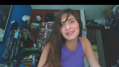 rosasvioletas online show from October 1, 9:10 pm