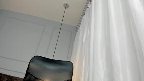 rose__monroe online show from November 17, 7:30 pm