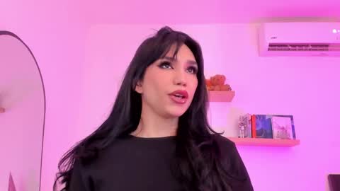 Snapshot of rose__saenz chatting on December 28, 5:35 pm Rose Saenz online show from December 28, 5:35 pm