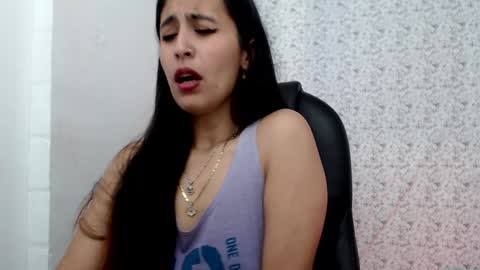 Rose online show from December 11, 1:37 am