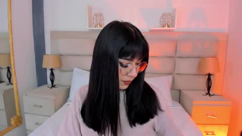 Rose online show from March 8, 1:14 pm