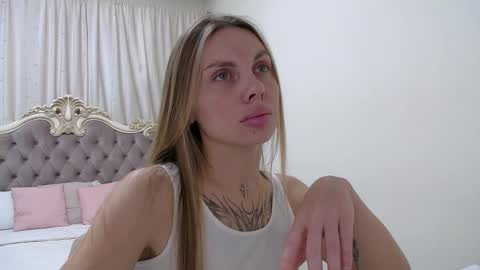 Rose Hubbard online show from September 16, 5:08 am