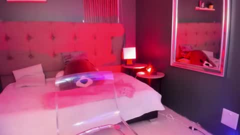 roseliin online show from November 20, 11:32 am