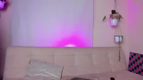 Lyla OF roselinedior online show from February 6, 6:24 pm