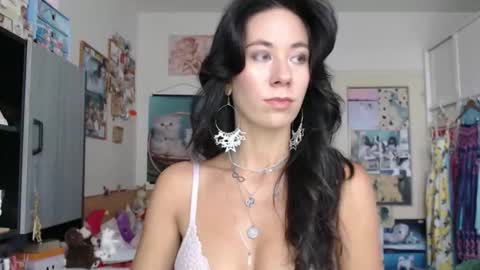 Rose online show from September 25, 10:52 am