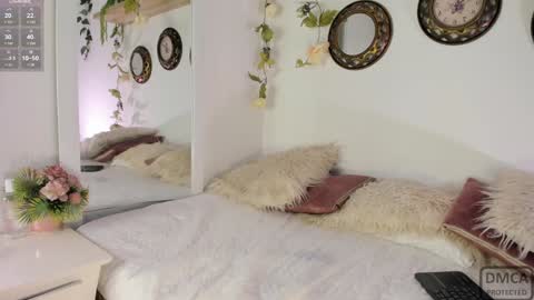 Stephani online show from January 27, 11:00 pm