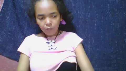 rosia685234 online show from March 3, 6:26 am