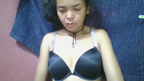 rosia685234 online show from March 4, 8:35 am