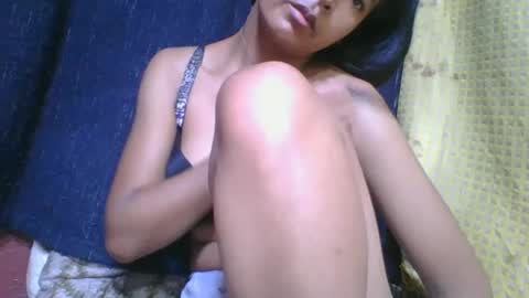 rosia685234 online show from October 7, 5:43 pm