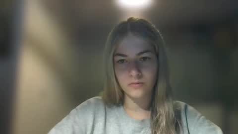 Snapshot of rosie_june chatting on February 6, 7:45 am Rosie online show from February 6, 7:45 am