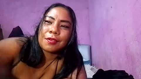 rosmerynavarro online show from December 14, 2:01 am