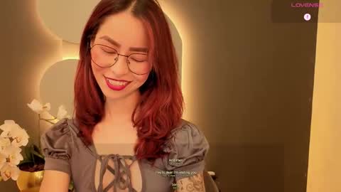 Snapshot of rosse_98_ chatting on December 18, 3:29 pm Miss Rosse online show from December 18, 3:29 pm