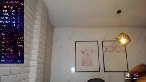 Snapshot of rosse_jeane_v chatting on January 19, 1:01 pm rosse jeane v online show from January 19, 1:01 pm