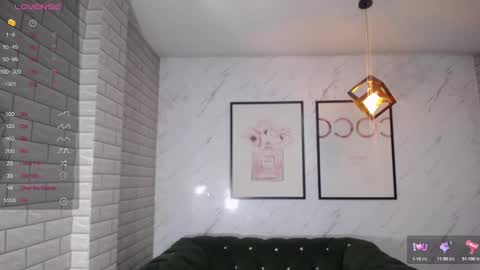 Snapshot of rosse_jeane_v chatting on February 17, 4:15 pm rosse jeane v online show from February 17, 4:15 pm