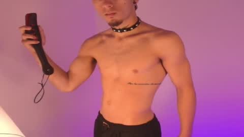 rosse_one online show from November 17, 6:24 pm