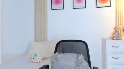 Snapshot of rossy_x chatting on September 19, 4:18 pm rossy_x online show from September 19, 4:18 pm