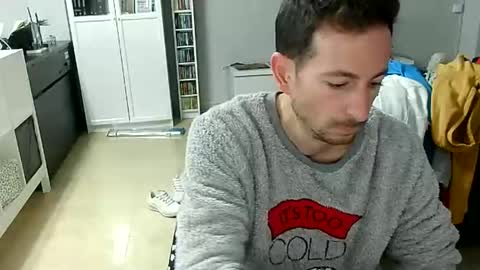 roubarixx online show from December 3, 8:05 am