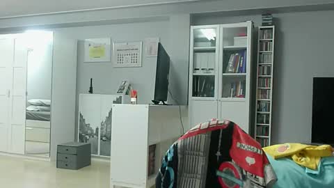 roubarixx online show from September 12, 8:36 am