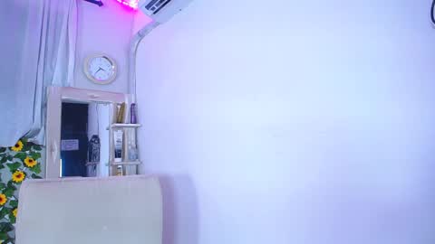 rous_25 online show from December 21, 12:49 pm