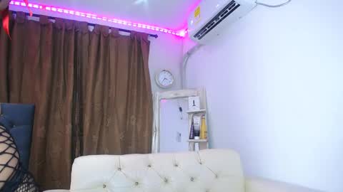 rous_25 online show from February 8, 12:50 pm